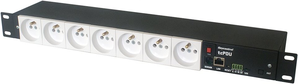 Tinycontro tcPDU chytrý napájecí distribuční panel 7x 230V do 19" racku